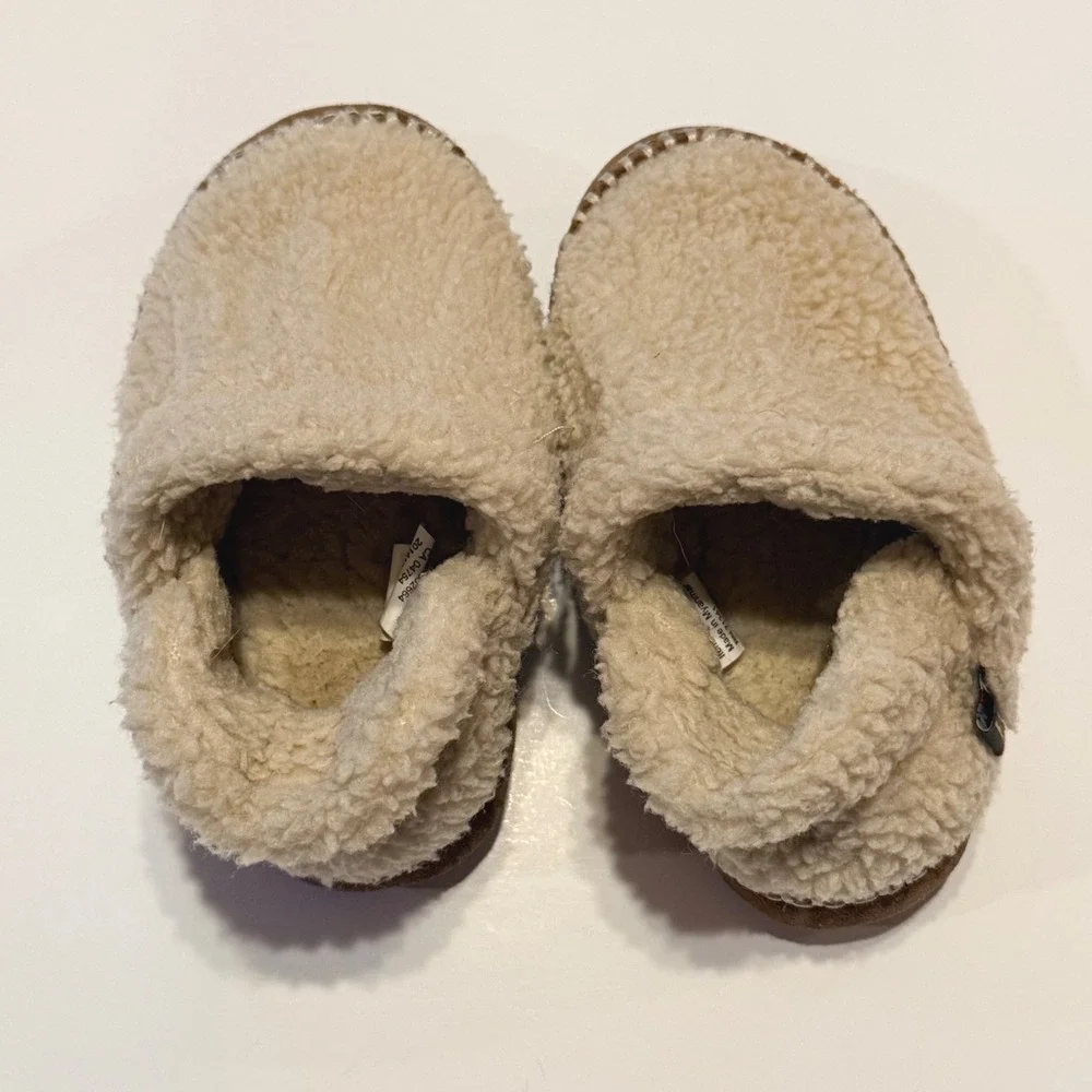 LL Bean Cozy Toddler Slipper Booties 9/10 Cream Faux Shearling Winter Outdoor